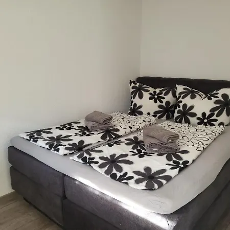 Exklusivwohnung Bad Lauchstaedt Buitenkant foto